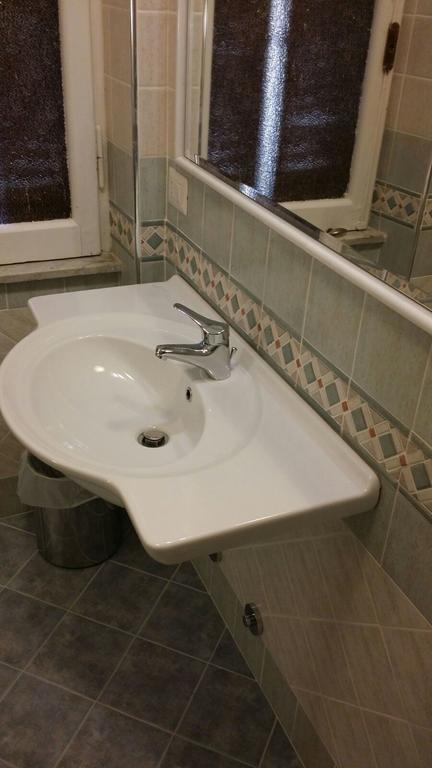Casa Rosy Hotel Roma Ngoại thất bức ảnh